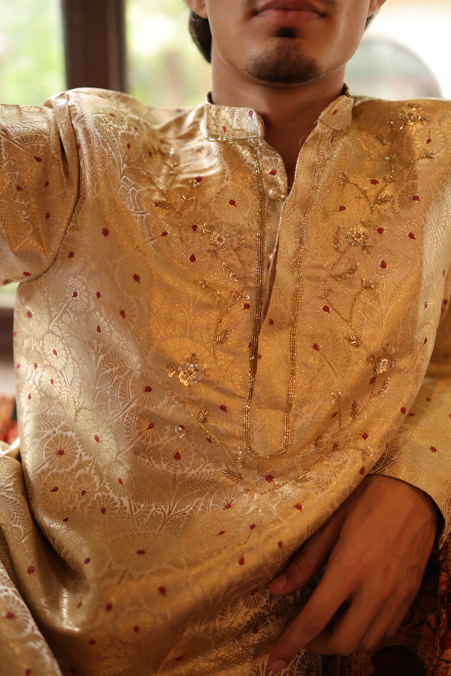 Banarsi Baithak Short Ivory Kurta