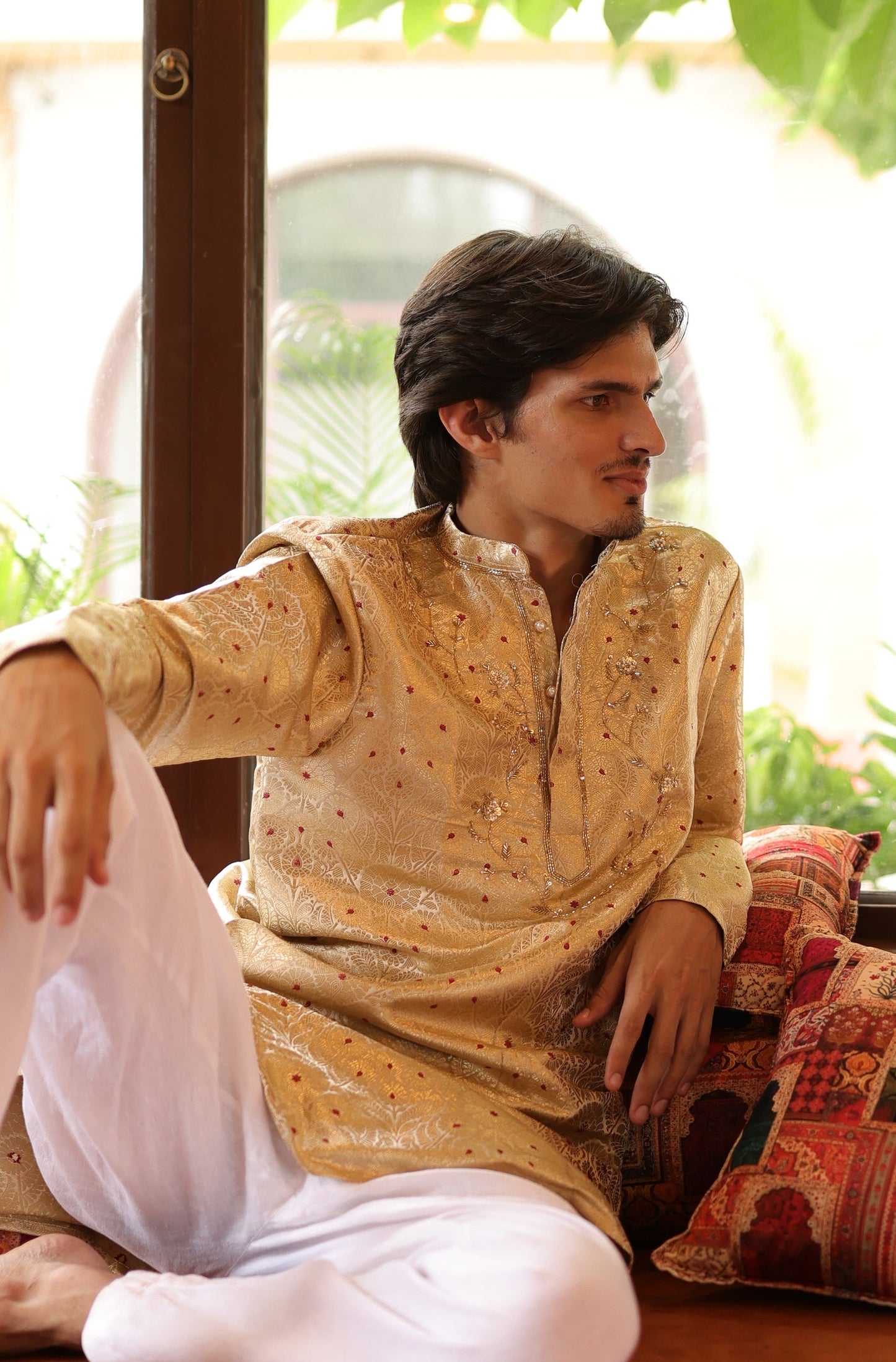 Banarsi Baithak Short Ivory Kurta