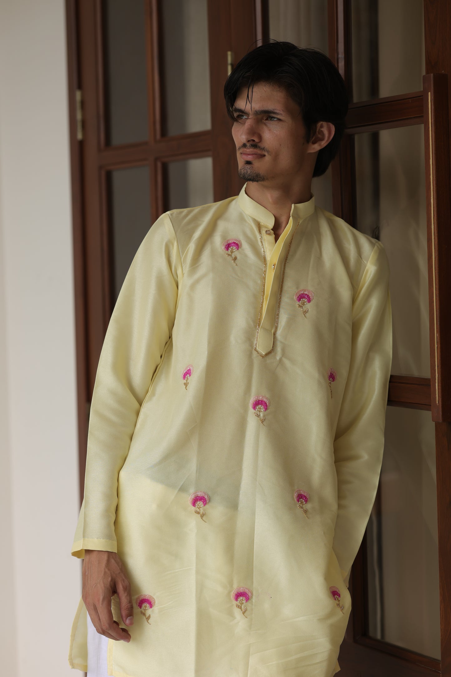 Butter Gulab Booti Kurta
