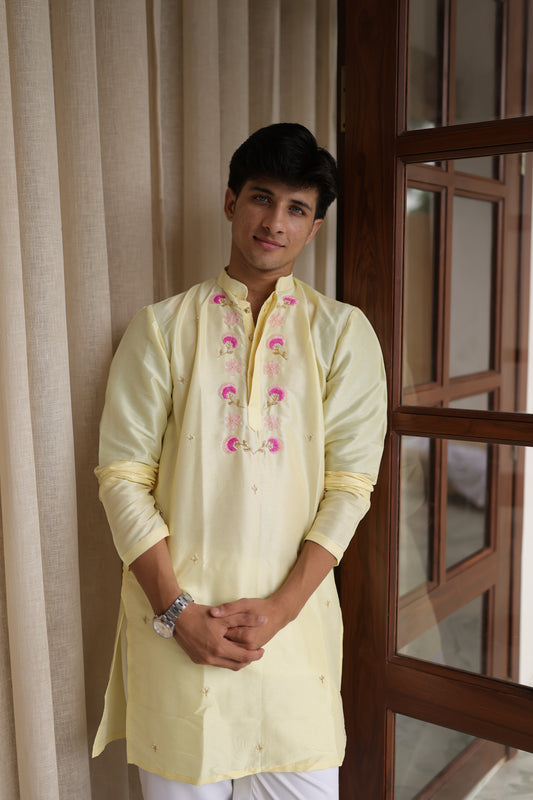 Butter Gulab Kurta