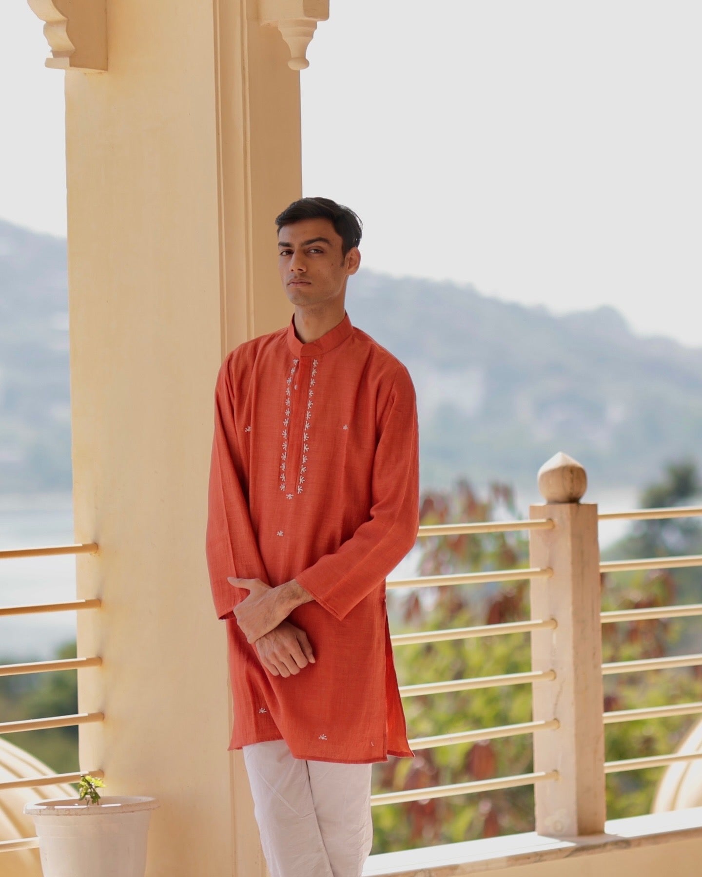 Kesariya Kurta